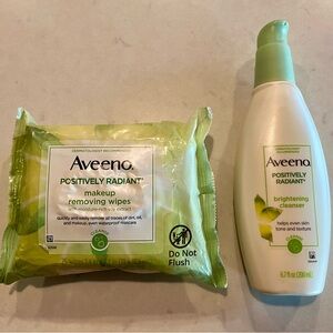 Aveeno Postively Radiant Brightening & Makeup Wipes